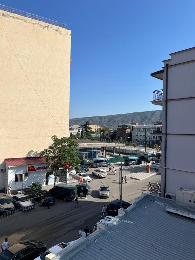 Hotel New Royal Тбилиси Экстерьер фото